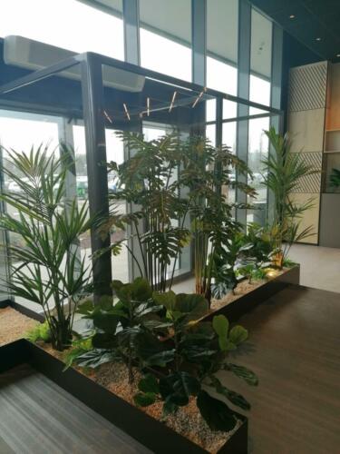 Allestimento piante artificiali presso ristorante Sushiko di Carpi