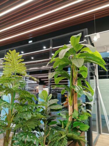 Allestimento piante artificiali a Varese