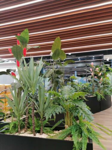 Allestimento piante artificiali a Varese