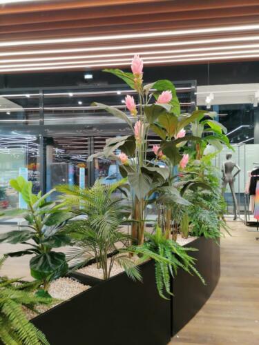 Allestimento piante artificiali a Varese